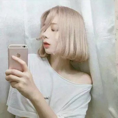她不见了
